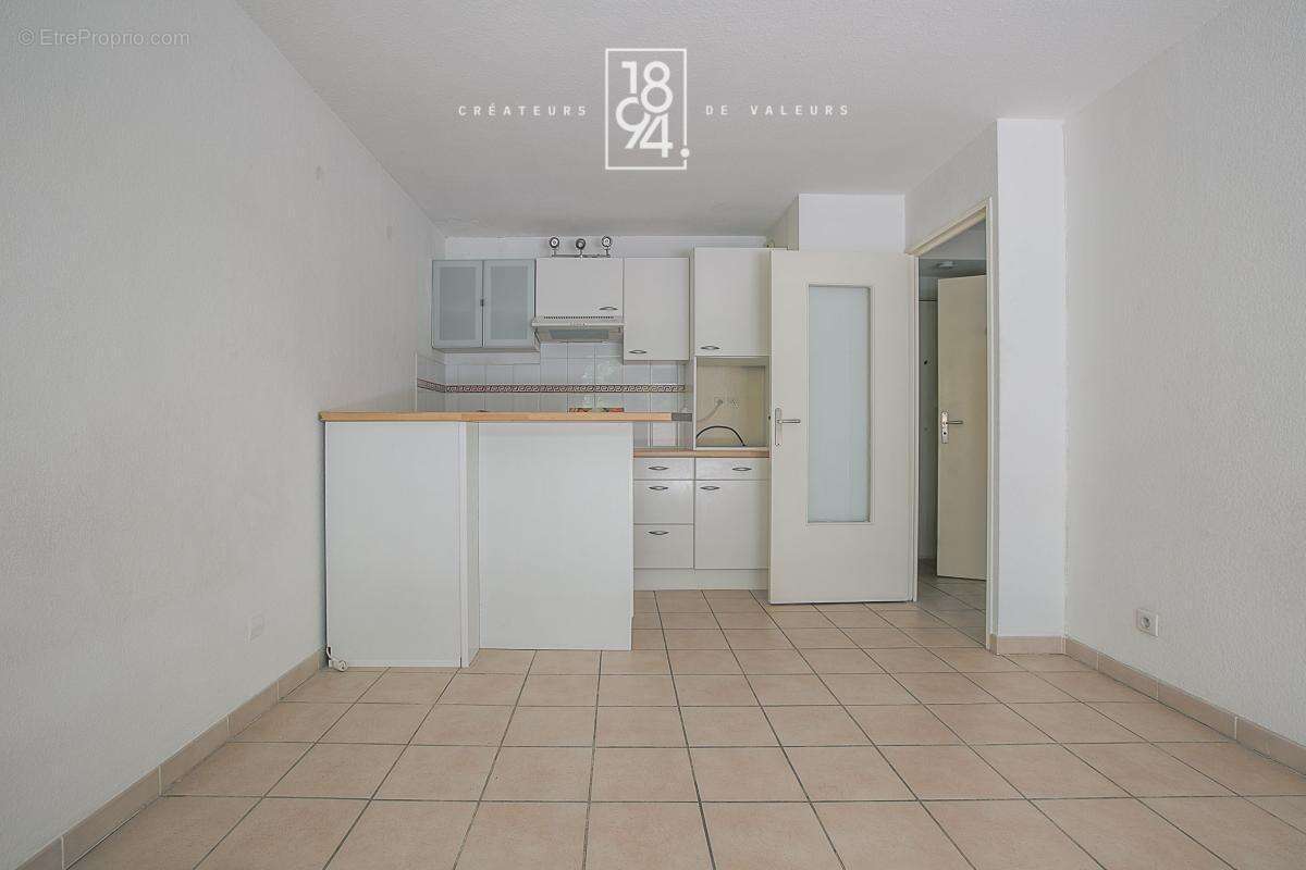Appartement à MARSEILLE-8E
