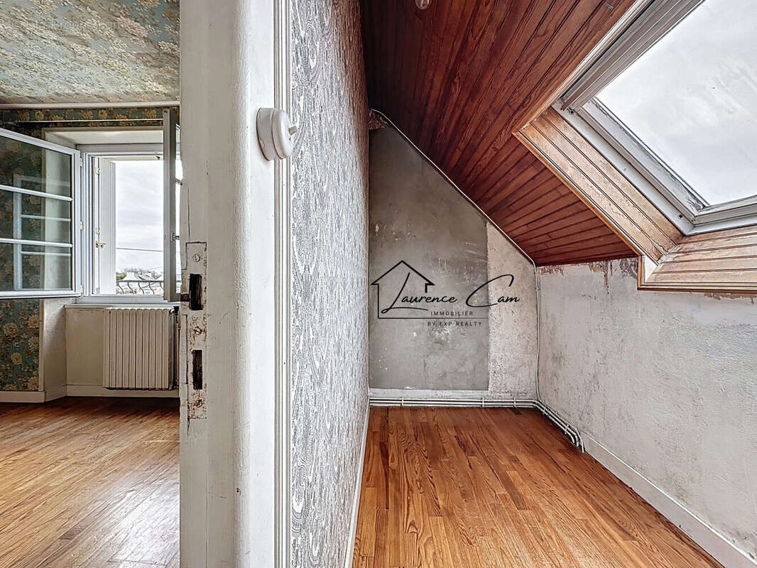 Maison à PLOUGUERNEAU