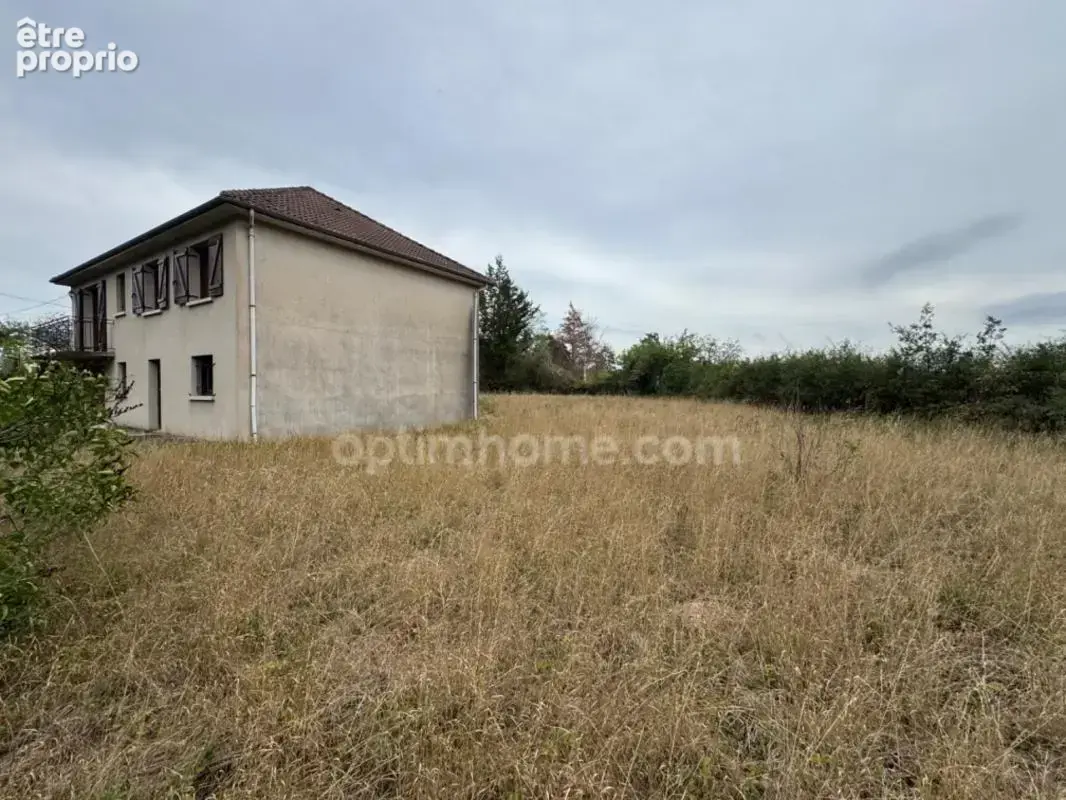 Maison familiale au calme de 96 m2 à MAILHAC SUR BENAIZE (87) - photo 15