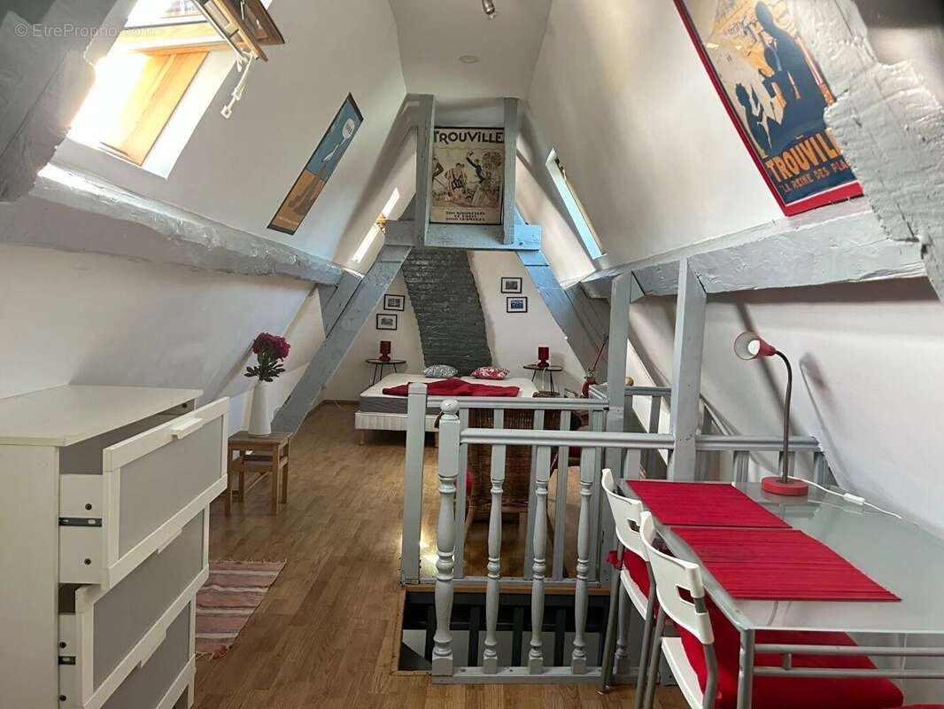 Appartement à TROUVILLE-SUR-MER