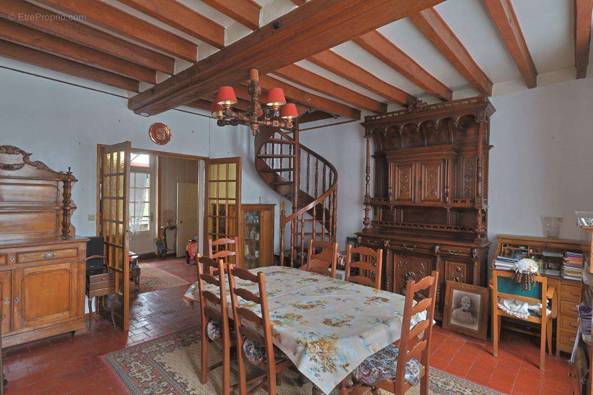 Maison Nouan Le Fuzelier 5 pièce(s) 111.36 m2 - photo 8