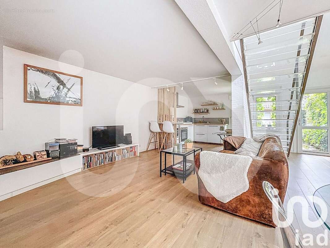 Photo 2 - Maison à MONDONVILLE