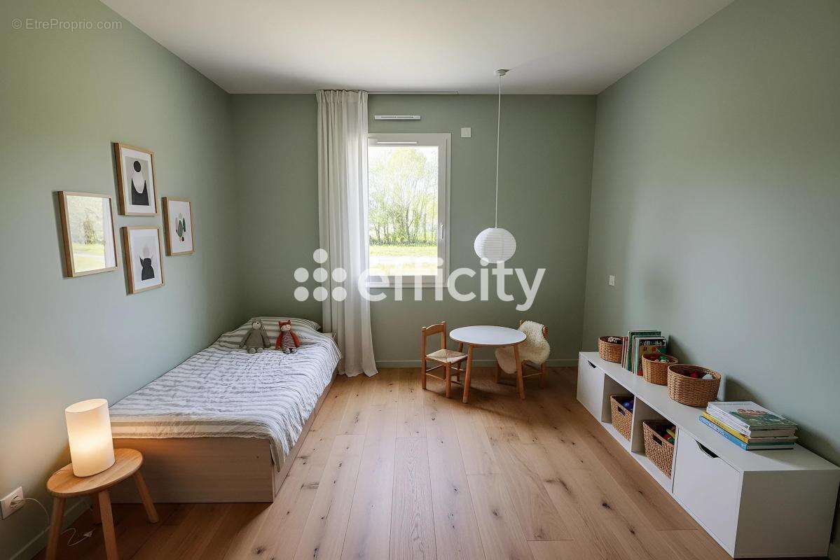 Maison à NIEUL-LE-DOLENT