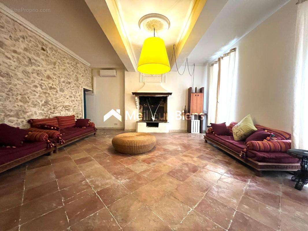 Maison à LUC-SUR-ORBIEU