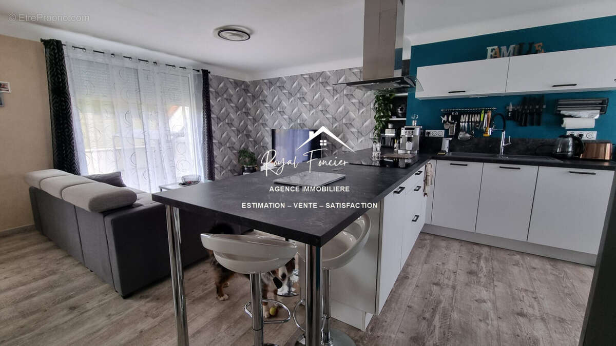 Maison à CHATELLERAULT