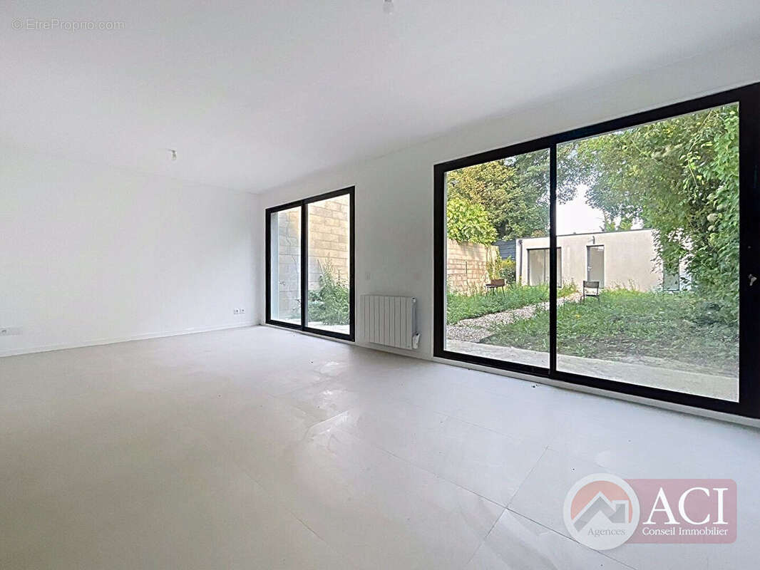 Maison à SAINT-BRICE-SOUS-FORET