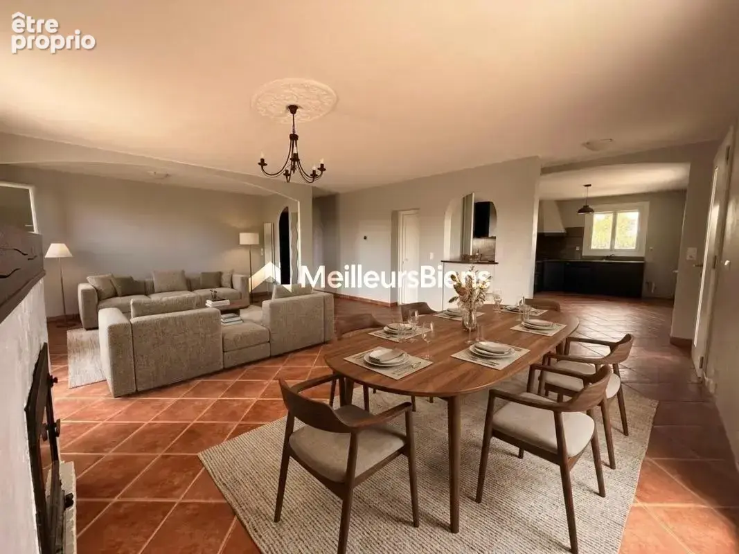maison familiale 222  m²-8 pièces-6 chambres-2206 m² de terrain - photo 8