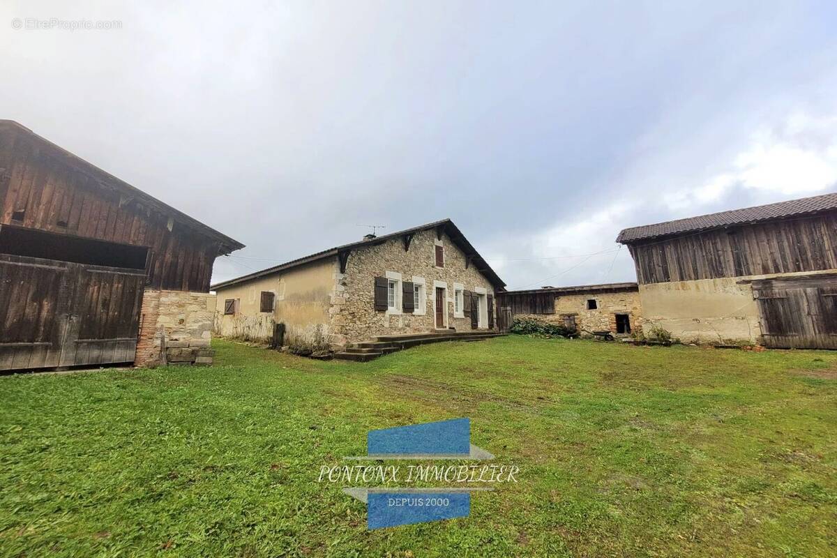 Maison à GAMARDE-LES-BAINS