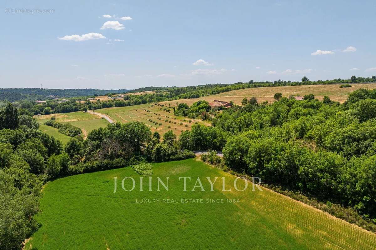 Domaine agricole à vendre à Roumoules,  Bastide Historique, Dépendances, Terres Agricoles et Ressources Naturelles - photo 20