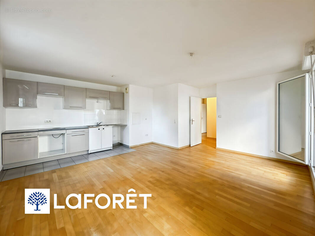 Appartement à RIS-ORANGIS