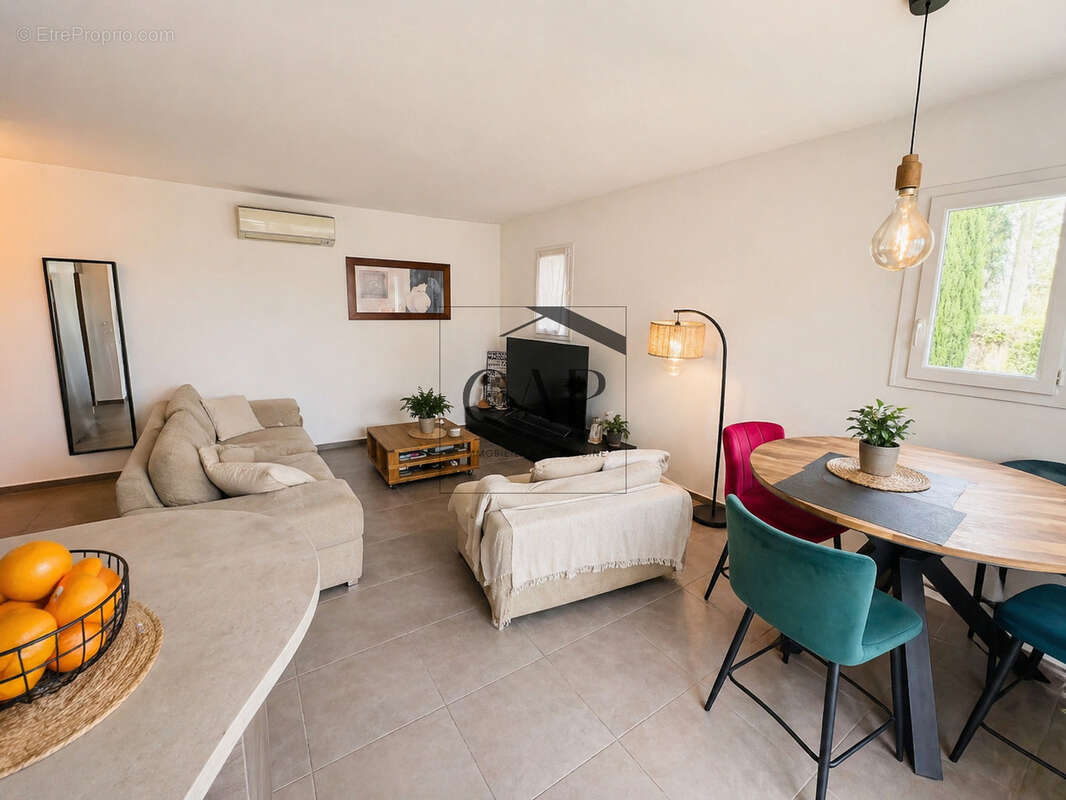 Spacieux T3 rez-de-jardin - Résidence 4**** avec piscines - Porto-Vecchio - photo 3