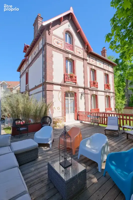 Maison 12 pièces 384 m² à vendre à Saint-Maur-Des-Fosses (94100) - photo 2