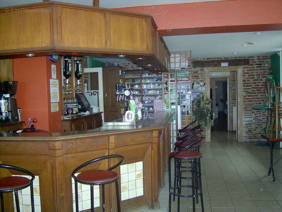 Autre à PORT-SAINTE-MARIE