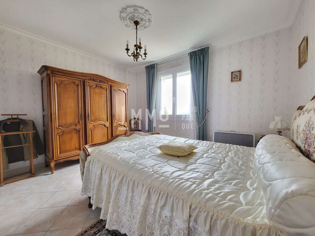 Maison à MONTABON