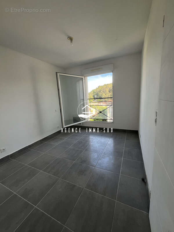 Appartement à LA COLLE-SUR-LOUP