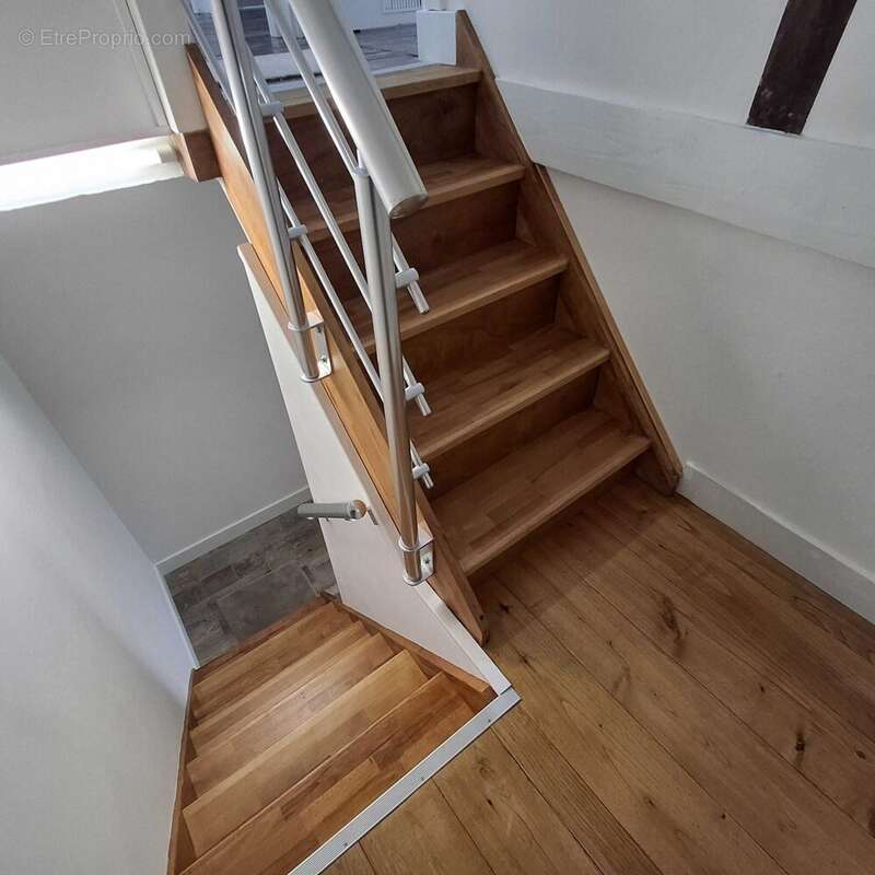 Maison 73 m² à Chasseneuil-Sur-Bonnieure  - photo 6