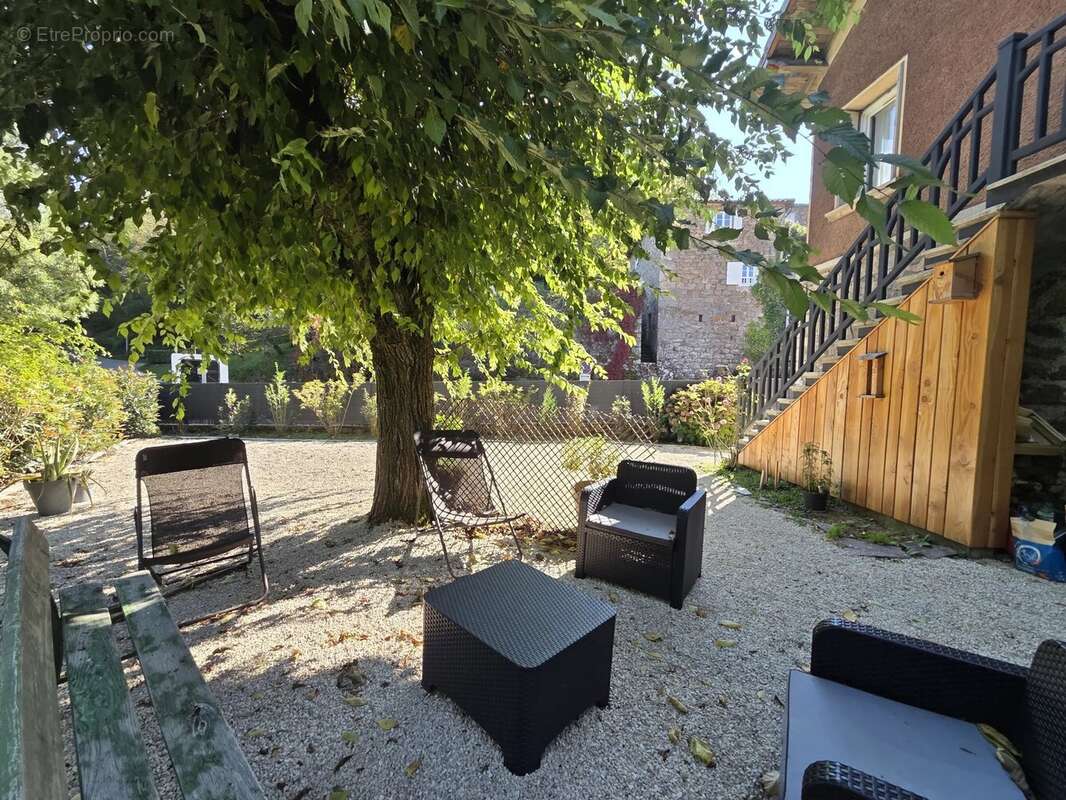 Appartement à SAINT-BASILE