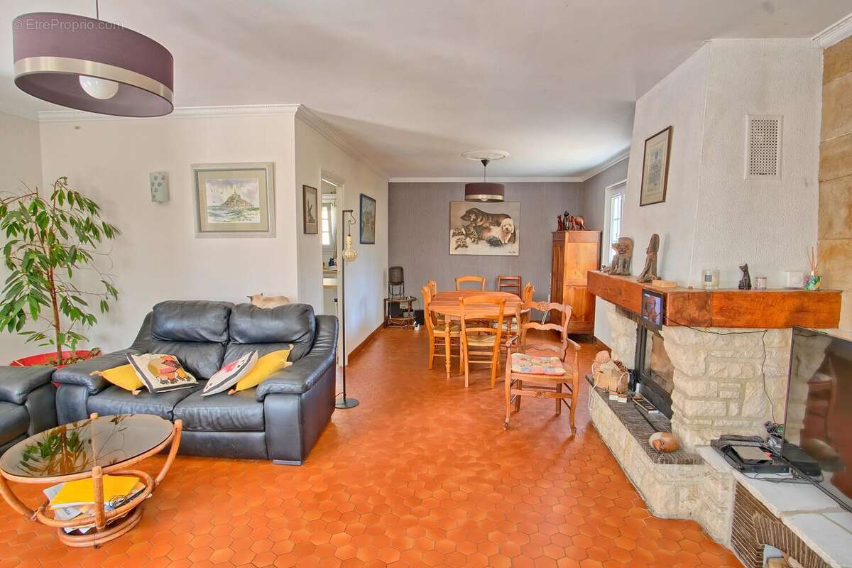 LANGRUNE SUR MER - Maison 195m² avec vie de plain-pied - photo 6