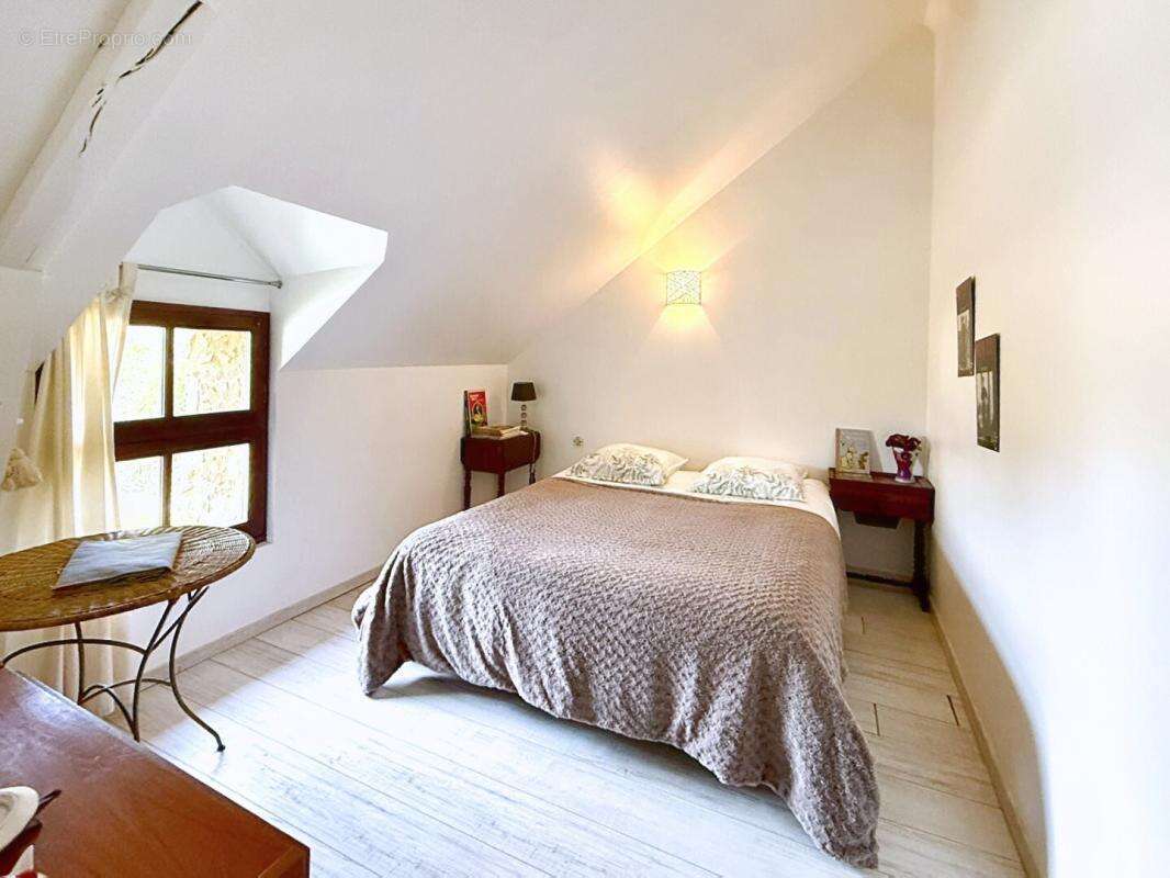 Maison à LIGNE