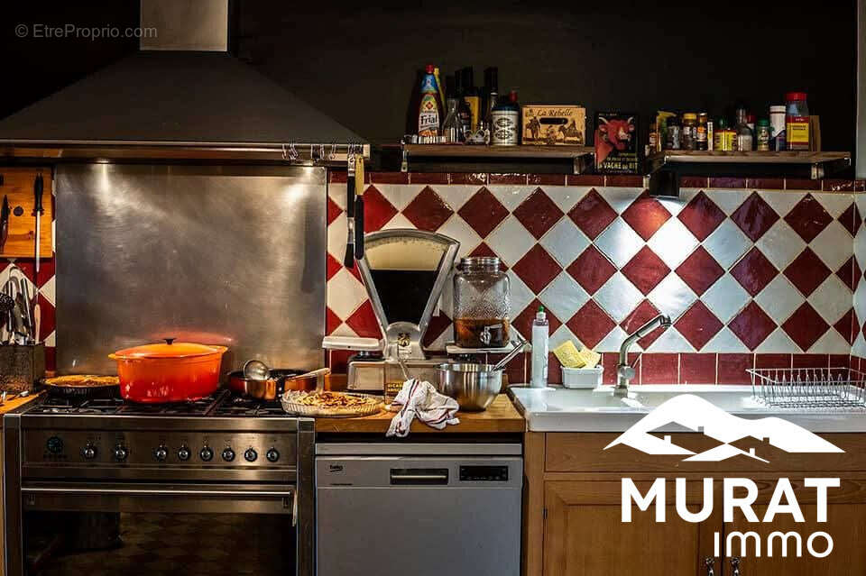 Maison à PONTGIBAUD