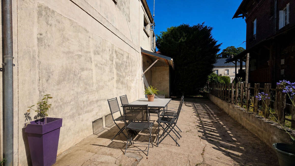 Appartement - jardin ETREPAGNY - photo 11