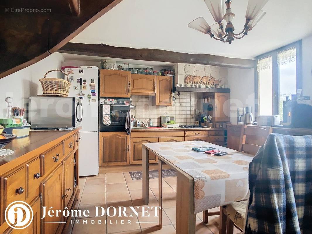 gia_00001_e2ec13a - Maison à GRANDVILLIERS