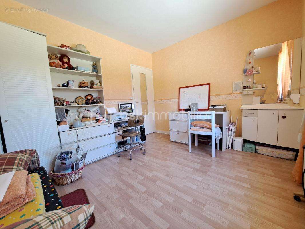 Maison à TOURS-EN-VIMEU