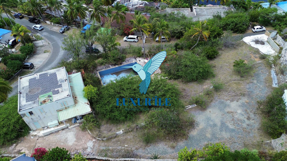 Terrain à SAINT-MARTIN