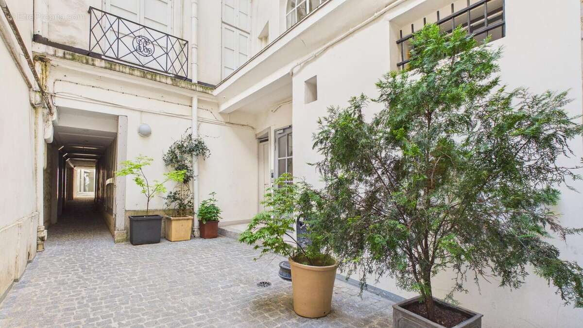Photo 9 - Appartement à PARIS-1E