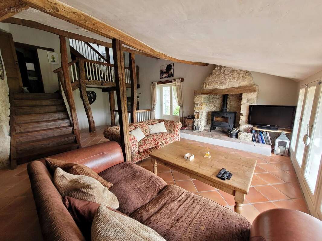 Maison à LAROQUE-TIMBAUT