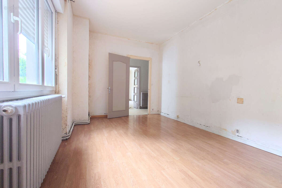 Maison à VILLEFRANCHE-DE-ROUERGUE