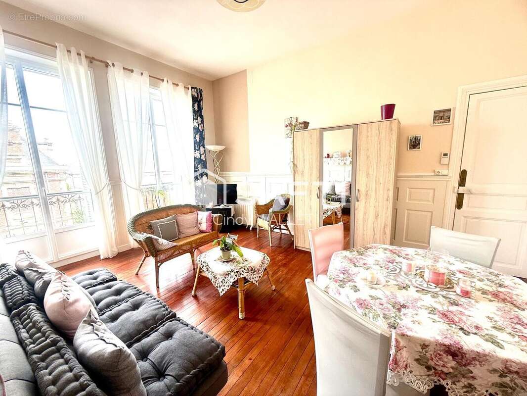 Photo 7 - Appartement à LAON