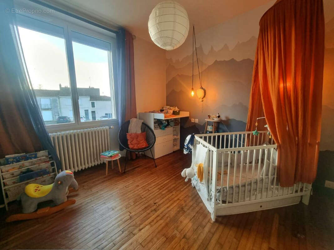 Maison à SAINT-MALO-DU-BOIS