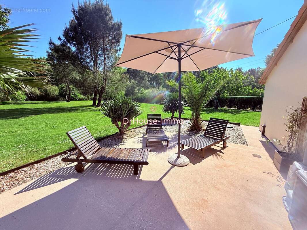 Maison à GRAYAN-ET-L&#039;HOPITAL