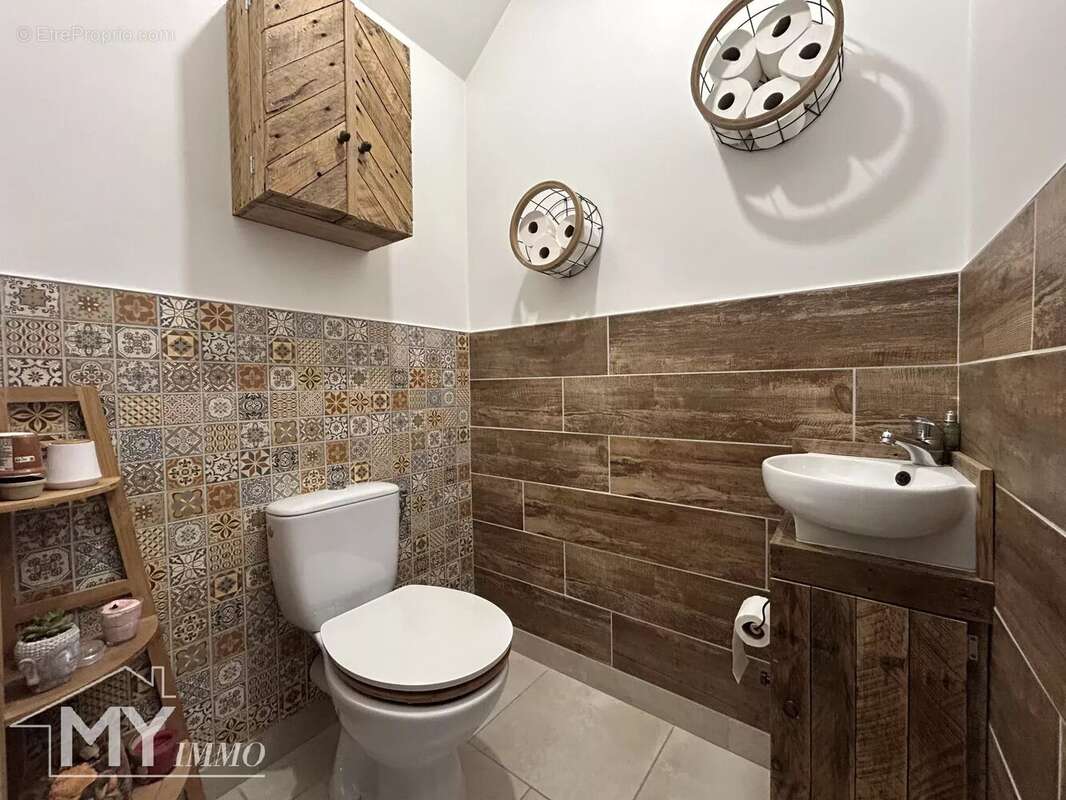 Maison à SAINT-AVIT-SAINT-NAZAIRE