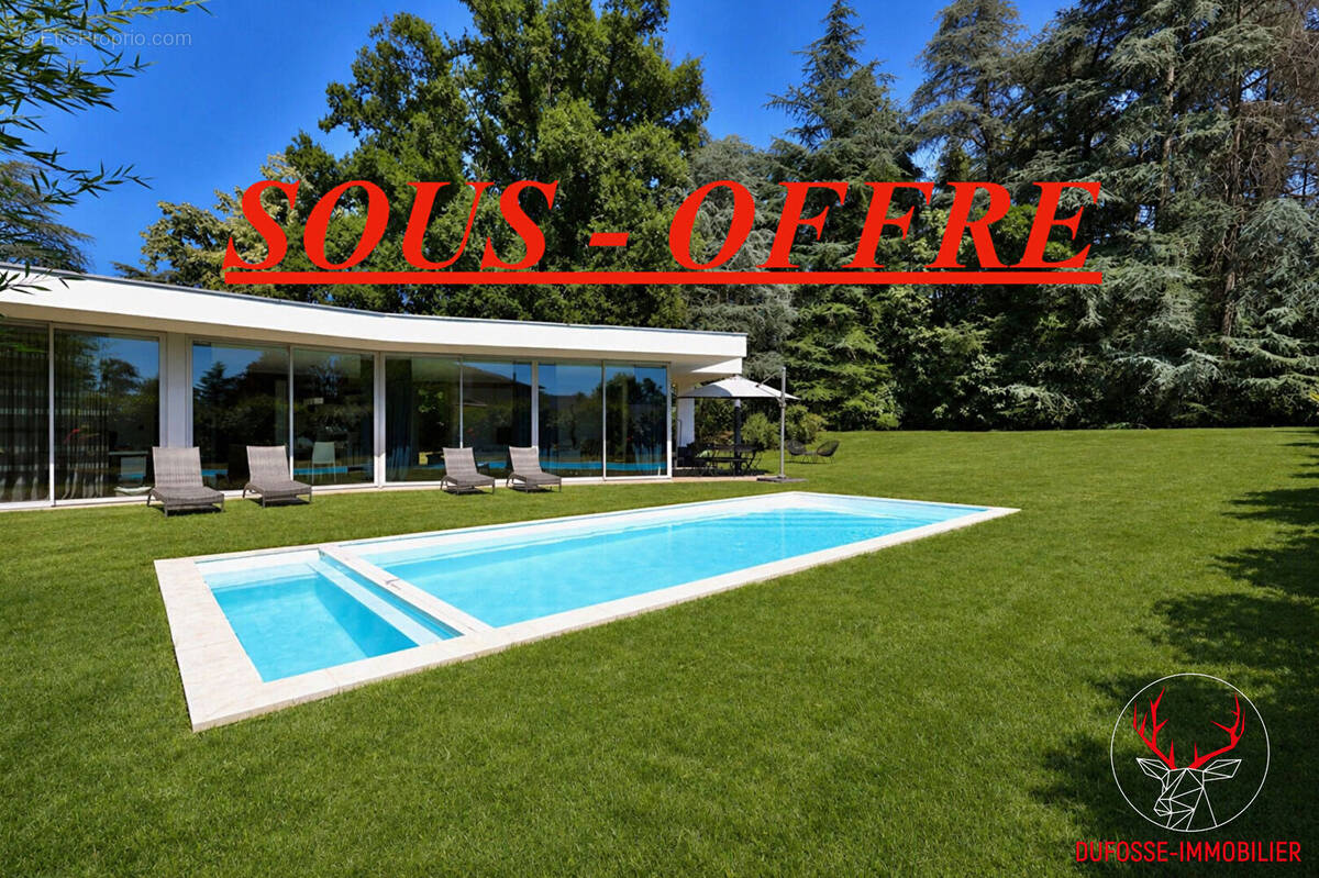 Maison à CHARBONNIERES-LES-BAINS