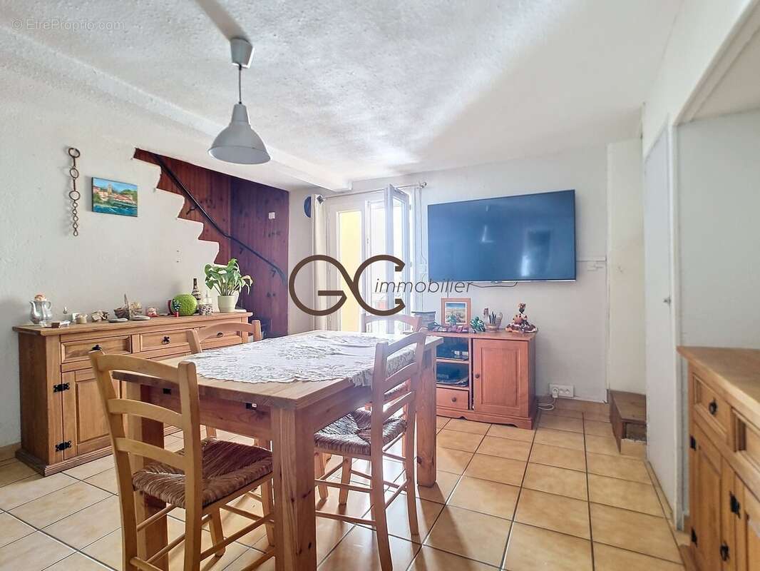 Maison à CESSENON-SUR-ORB