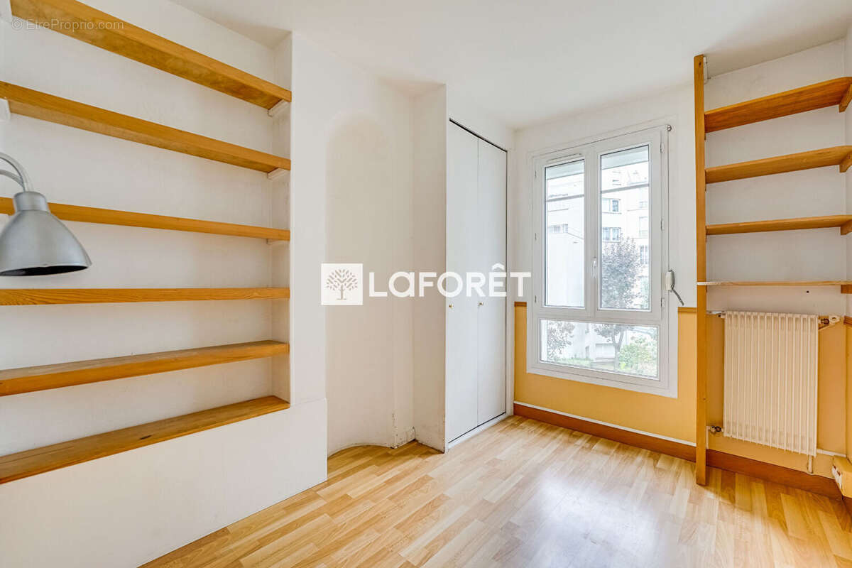 Paris 14? ? Pernety  Appartement familial en duplex de 4 pièces avec fort potentiel - photo 9