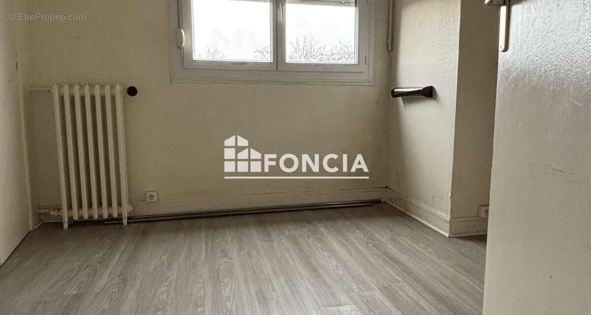 Appartement à MORET-SUR-LOING