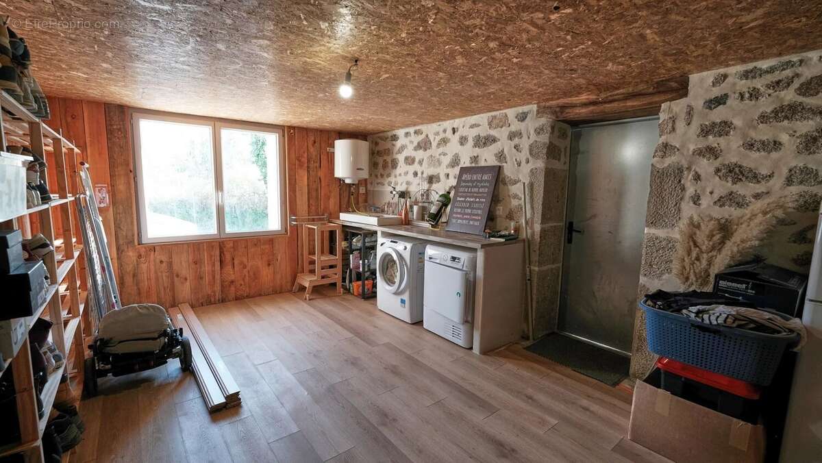 Maison à TOULON-SUR-ARROUX