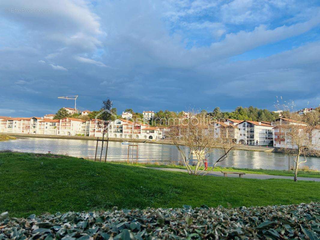 Appartement à CIBOURE