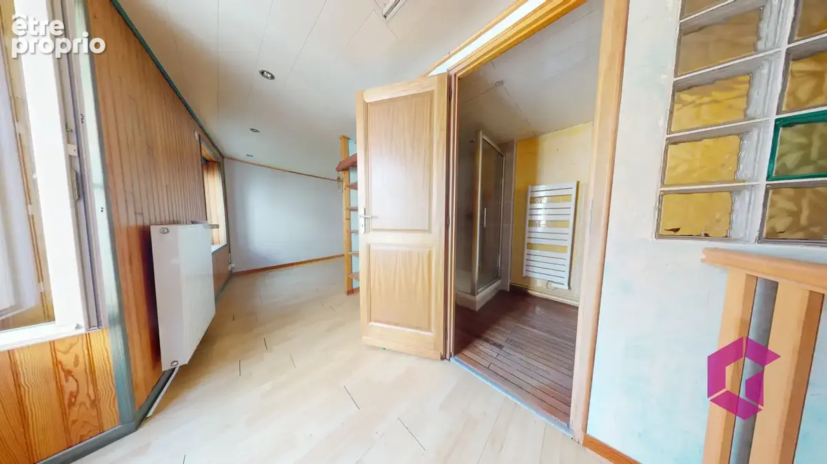 Issoire centre Maison 56M2 Type T2 - photo 3