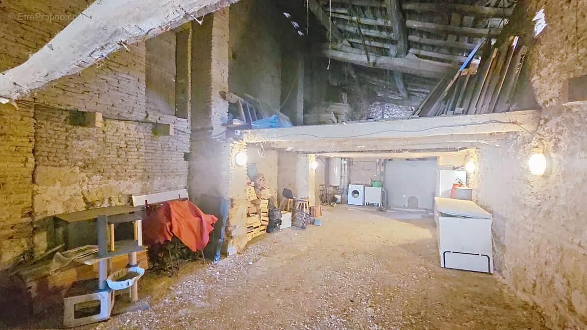 Maison à SALVAGNAC