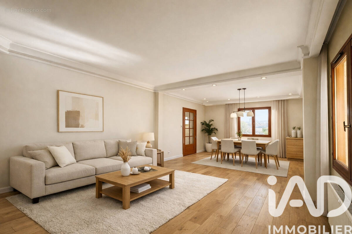 Photo 1 - Maison à SAINT-PRIEST-EN-JAREZ