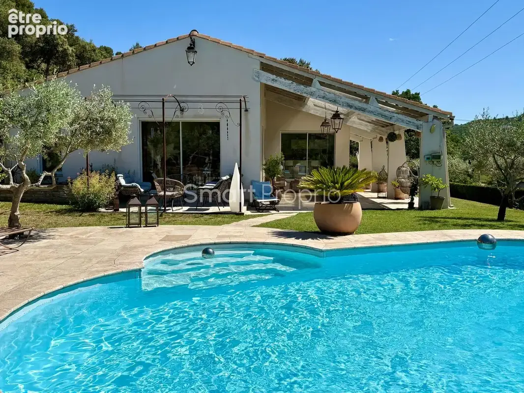 Photo Maison à Allemagne-En-Provence au prix de 579 000€