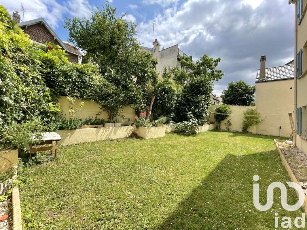 Photo 2 - Maison à LE BOURGET