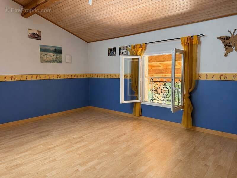 Maison t6 240 m2 - photo 21