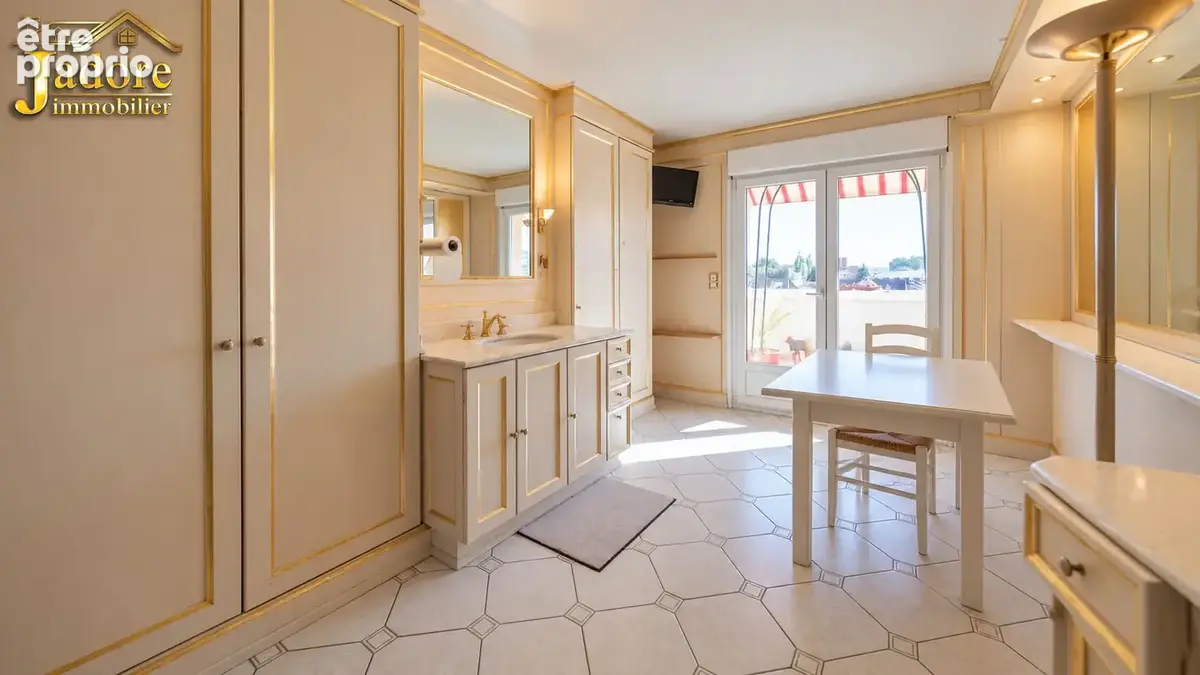 Penthouse ascenceur + terrasse 187m2 + garage - photo 23