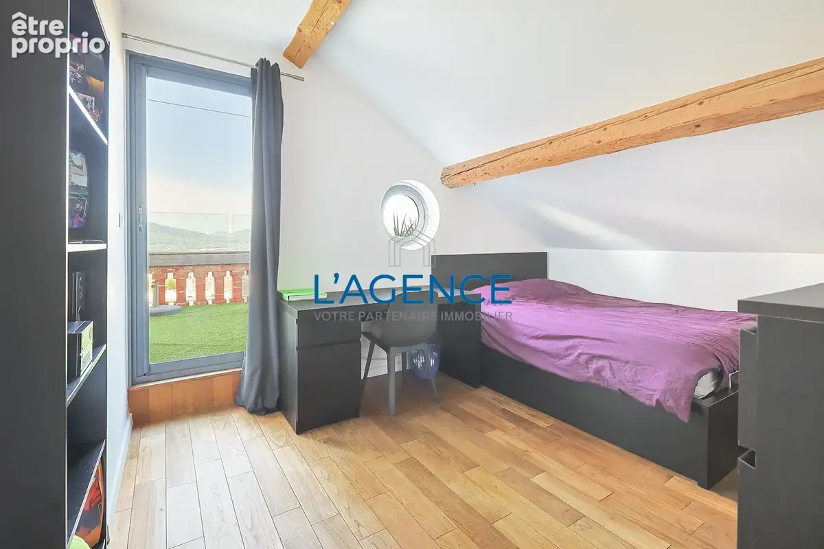 Superbe T5 vue mer avec terrasse et parking - photo 9