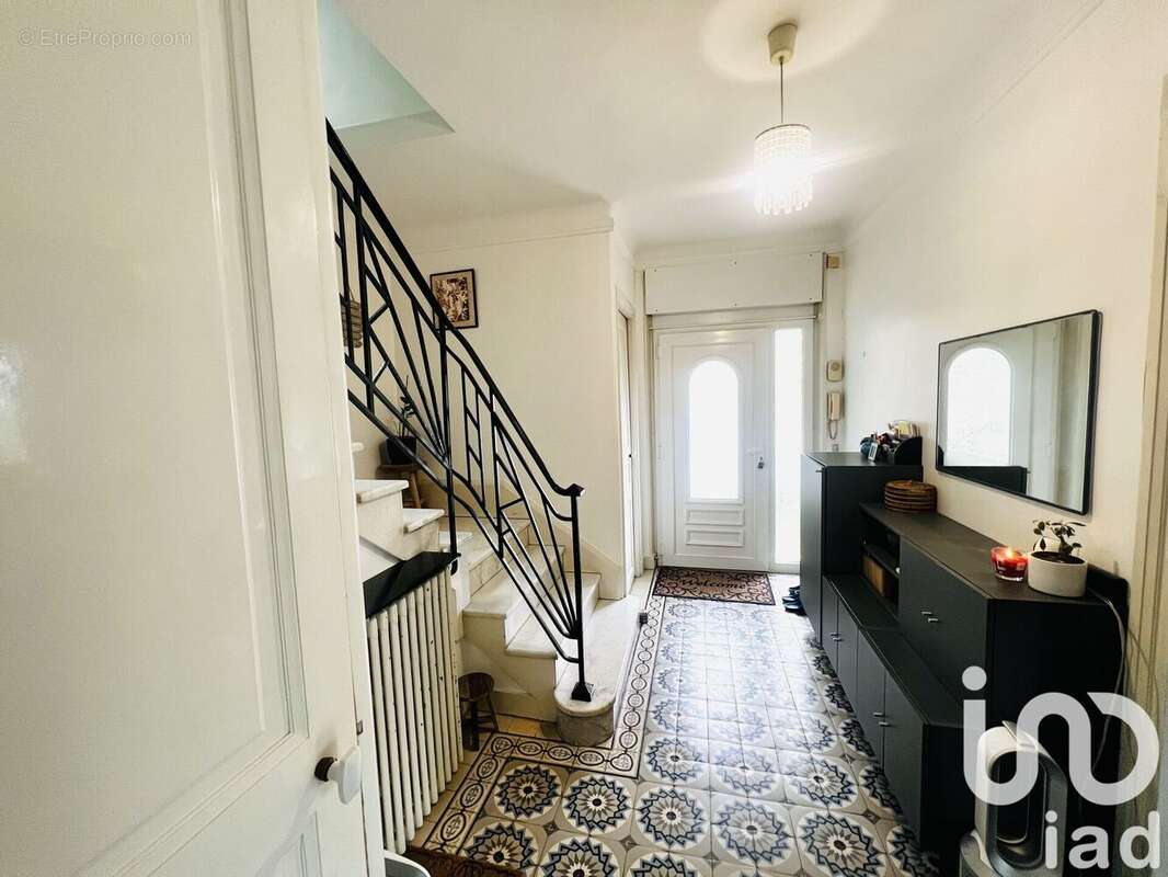 Photo 5 - Maison à VILLENEUVE-SAINT-GEORGES